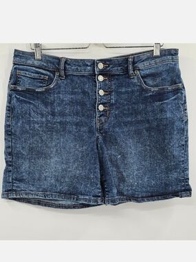 Jean Shorts Mid-Rise Size 16